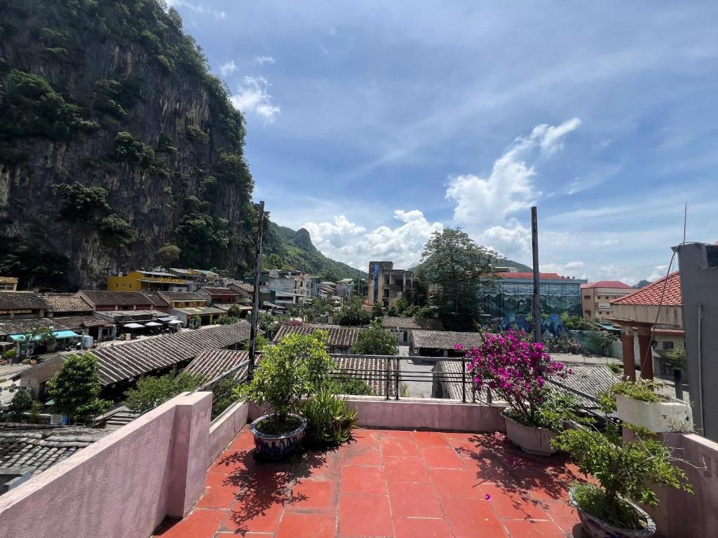 Ancient Town 29 Pho Co