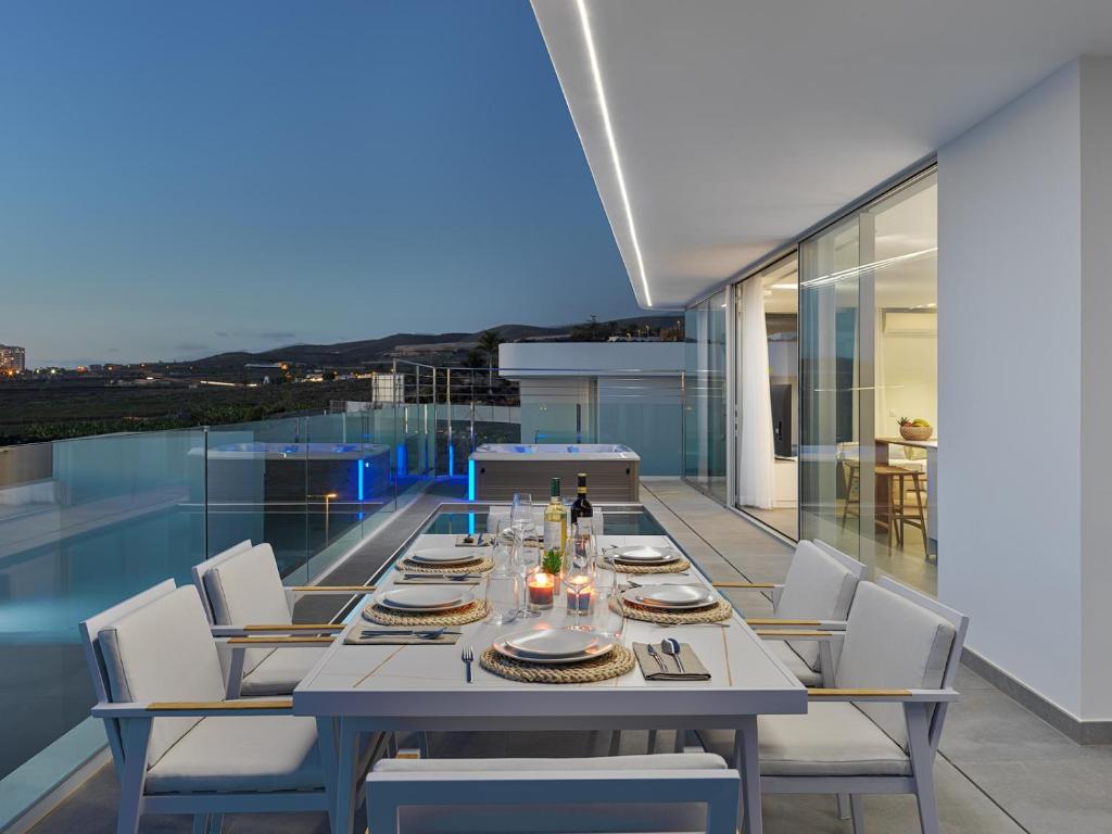 Villa Deluxe 1&2 - Casangular by Upper - 3