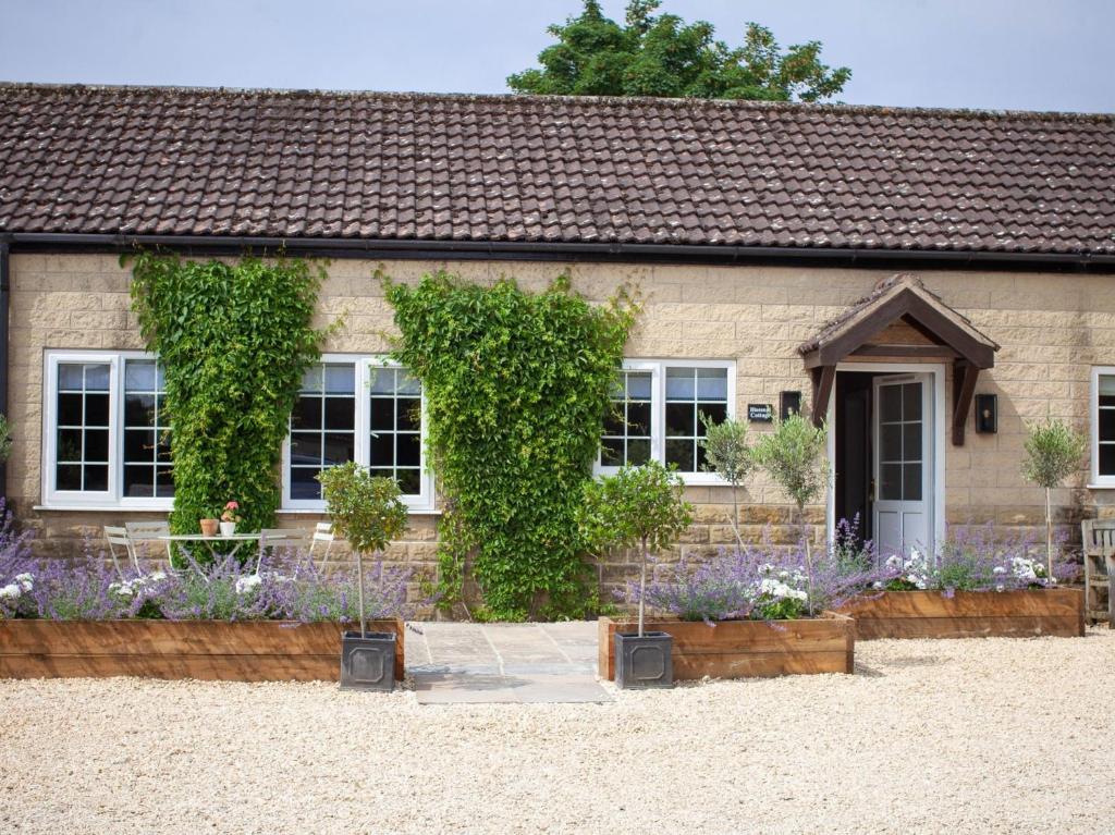 2 Bed in Easingwold 84001, Crayke