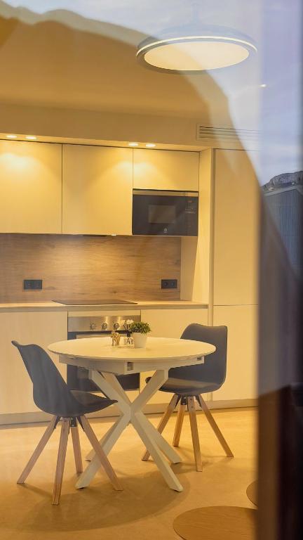 Apartamento premium en el centro de Dénia con vistas al castillo - 3