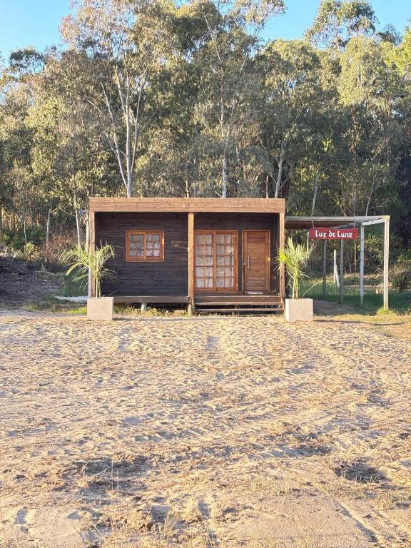 Cabaña Luz de Luna en La Esmeralda Rocha - 2