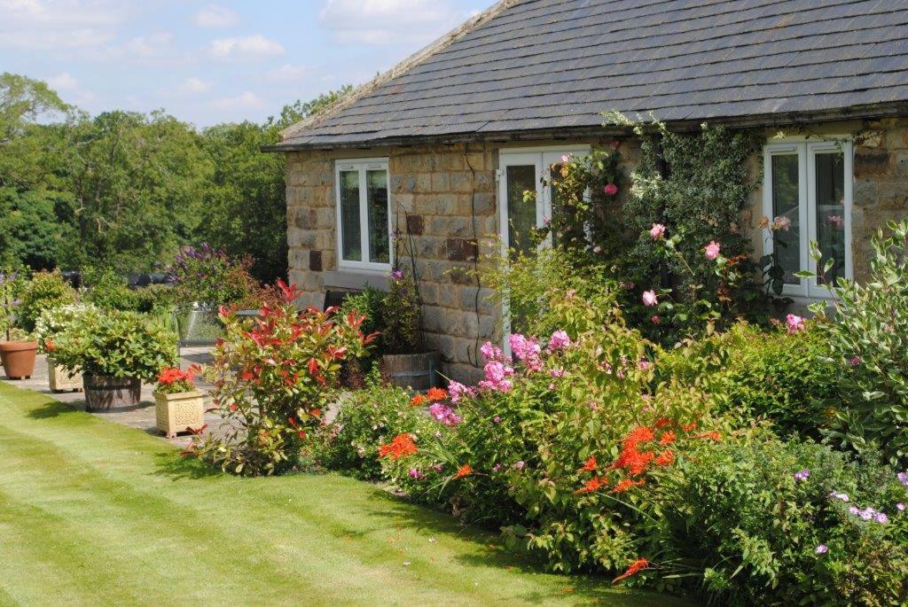 2 Bed in Harrogate District HH087, Stainburn