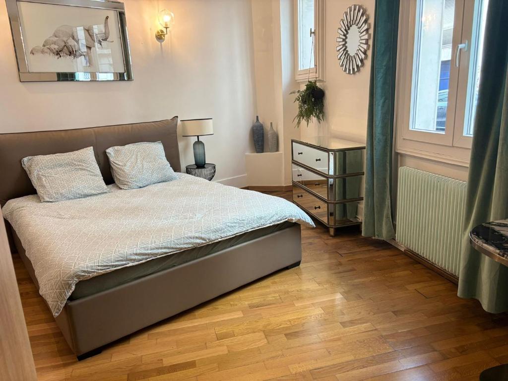 Appartement Tour Eiffel Marois - 3