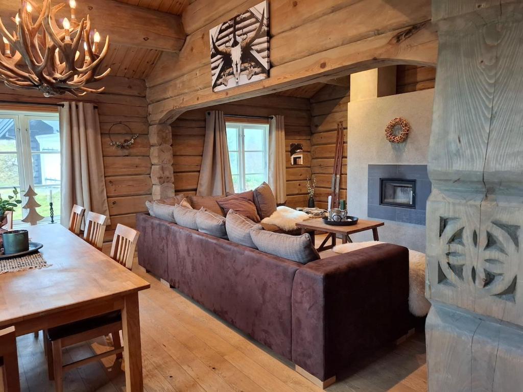Lovely log cabin at Lifjell, Lifjell