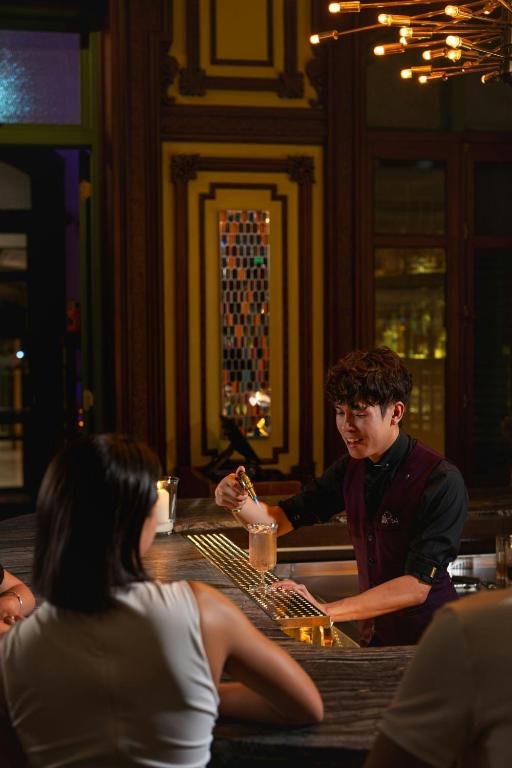 Bar/lounge