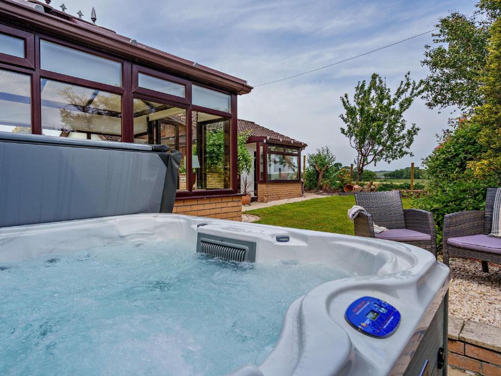 3 Bed in Falkirk 96124, Avonbridge