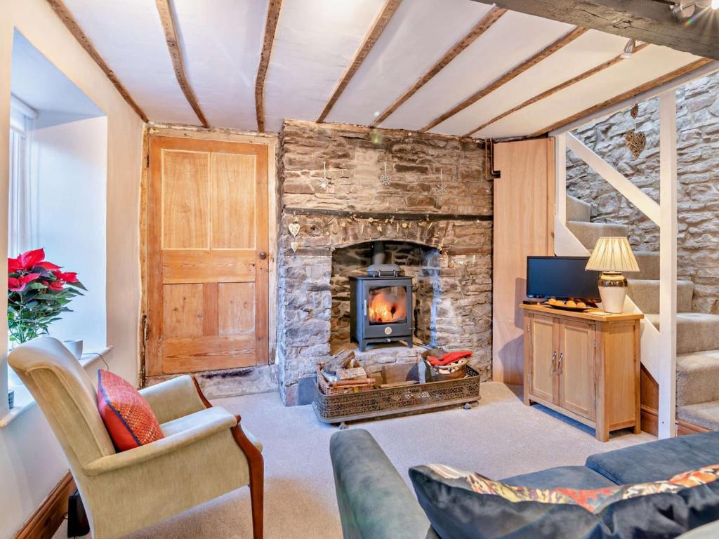 2 Bed in Brecon 92729, Брекон