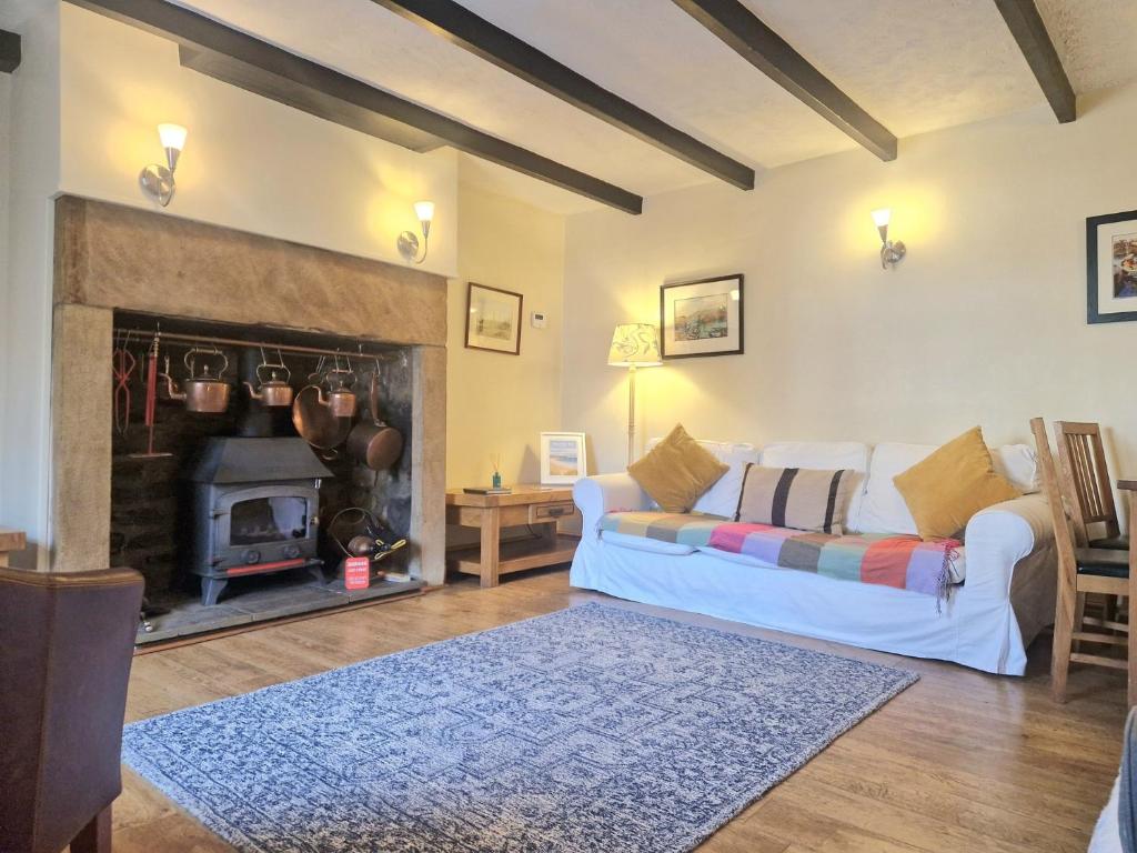 2 Bed in Seahouses CN067, Seahouses