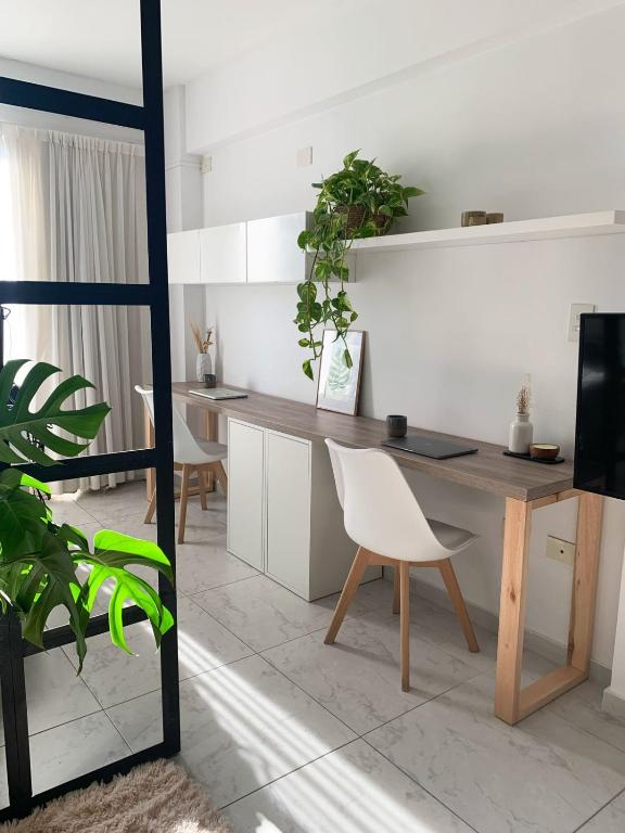 Bright apartment, excellent location - 5