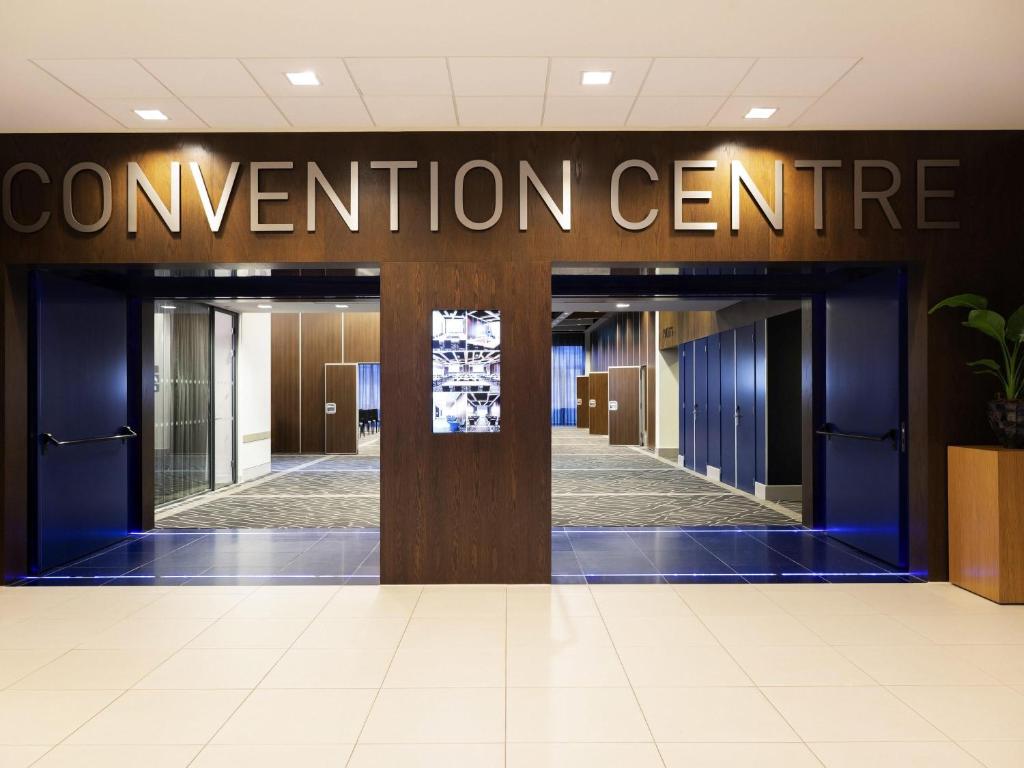 Tárgyalóterem/bálterem