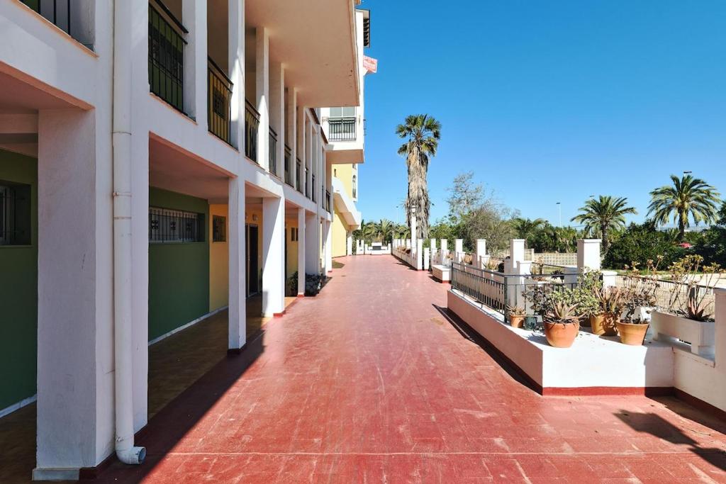 Eliseos Beach Paradise - 4
