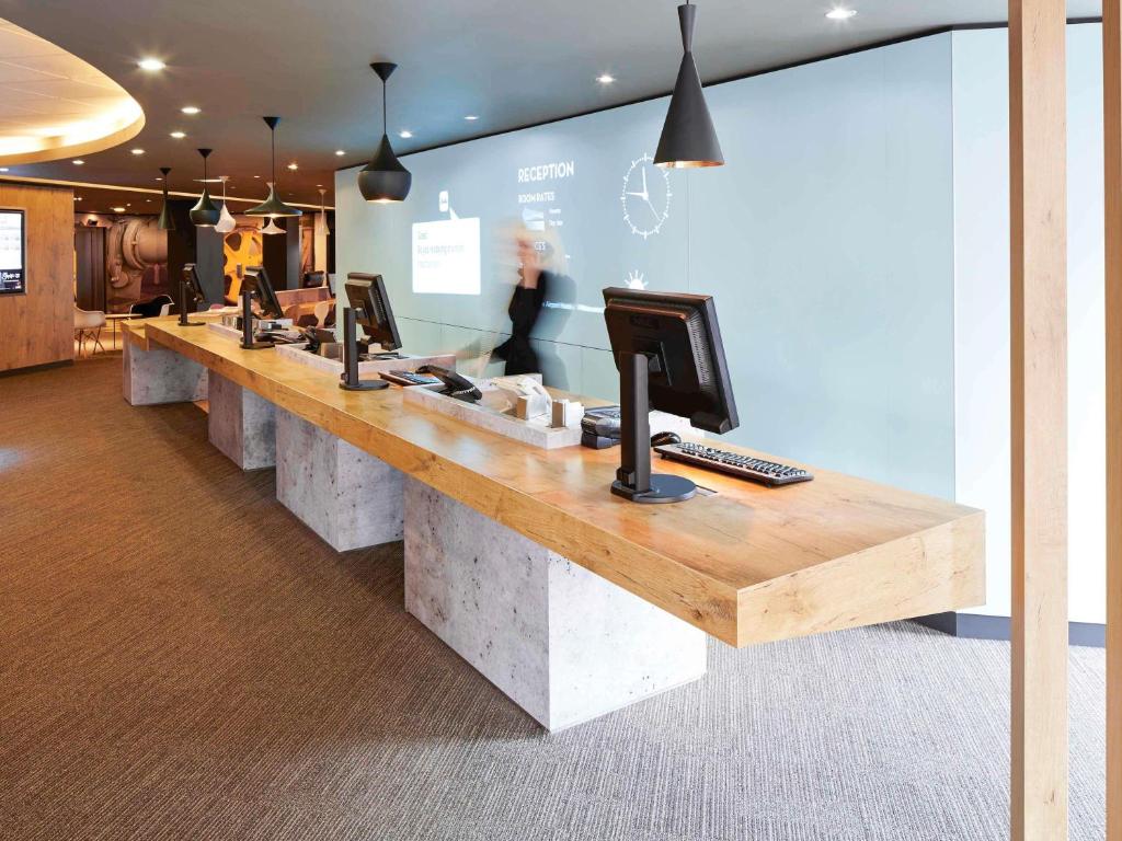 ibis London Heathrow Airport