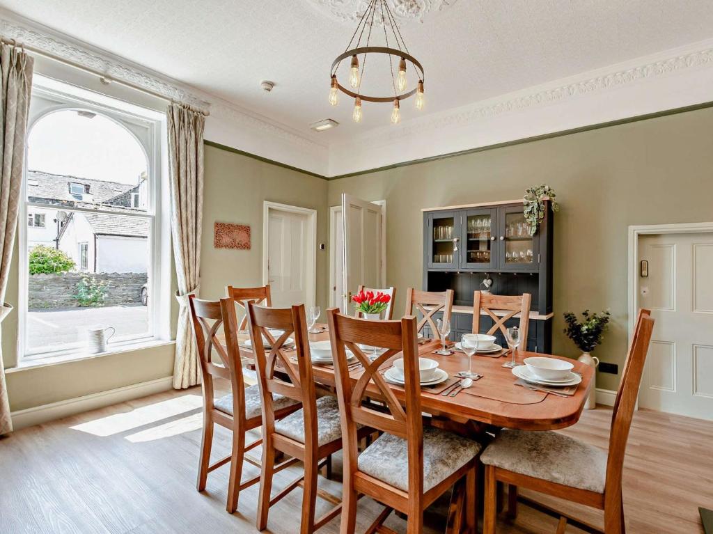 6 Bed in Keswick 90333, Keswick