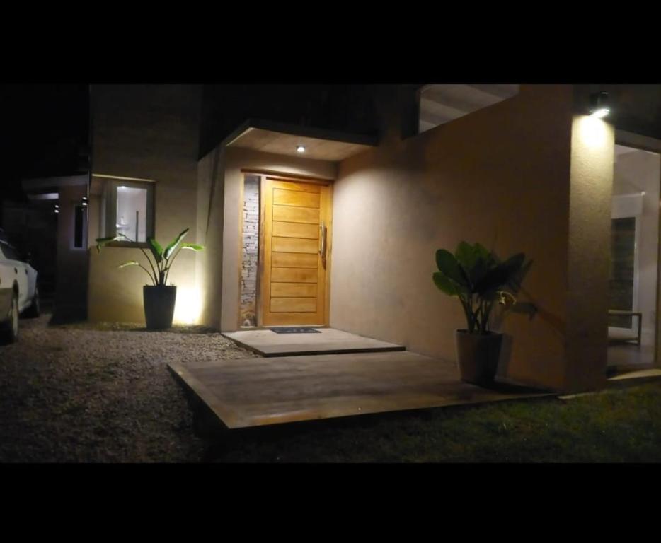 Casa de Flia - 1