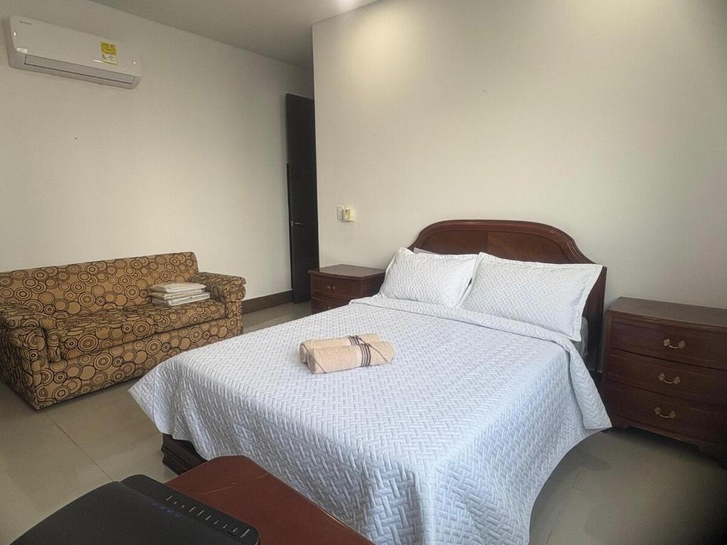 Vista Panoramica a La Popa - Alojamiento Familiar con Piscina - 2