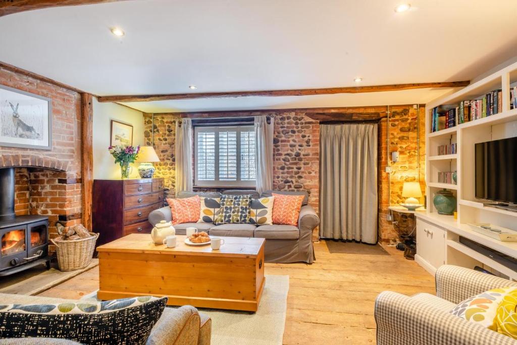 Tawny Cottage, Langham