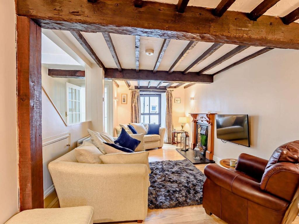 3 Bed in Bowness-On-Windermere 93088, Bowness-on-Windermere