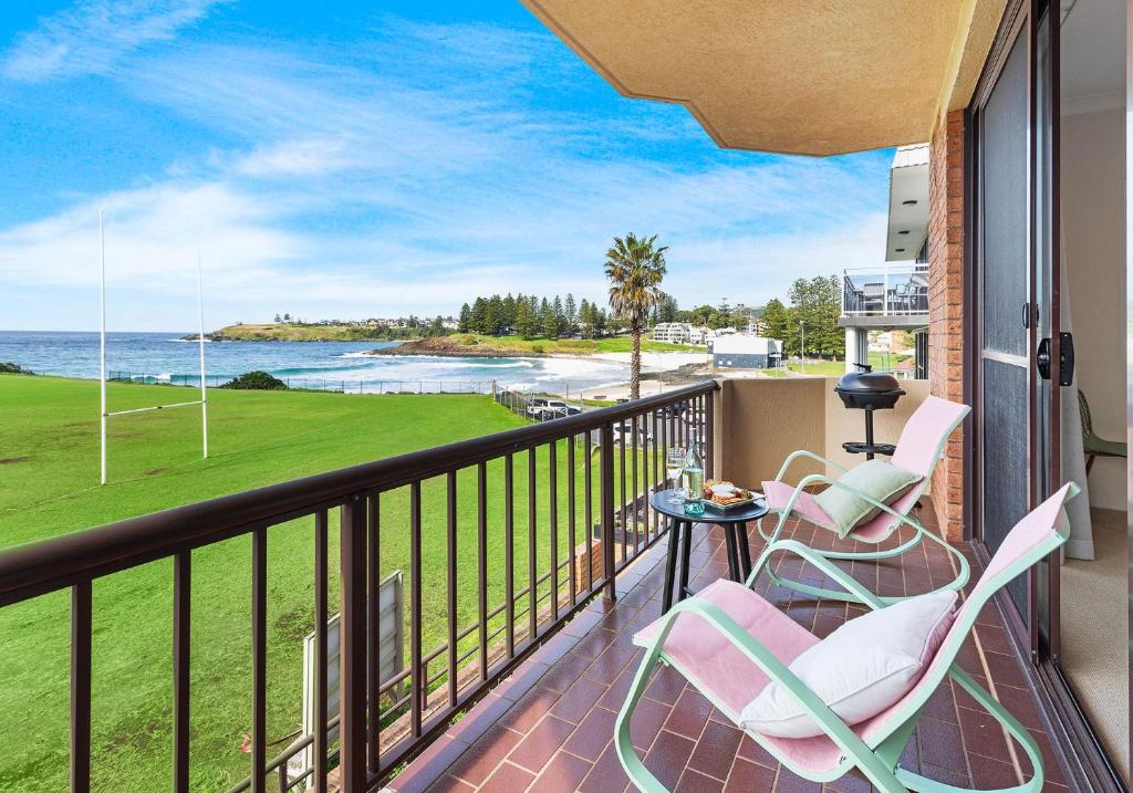 Surfside 6, Kiama