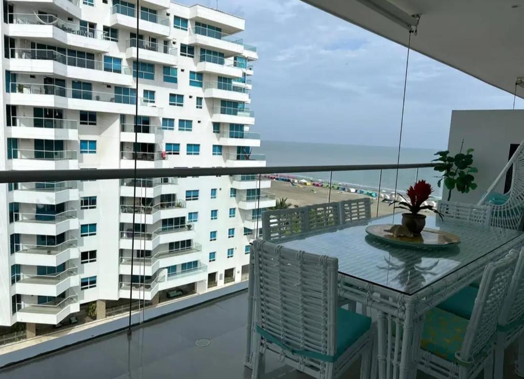 Apartamento en Morros cartagena, salida a la playa, piscinas - 2