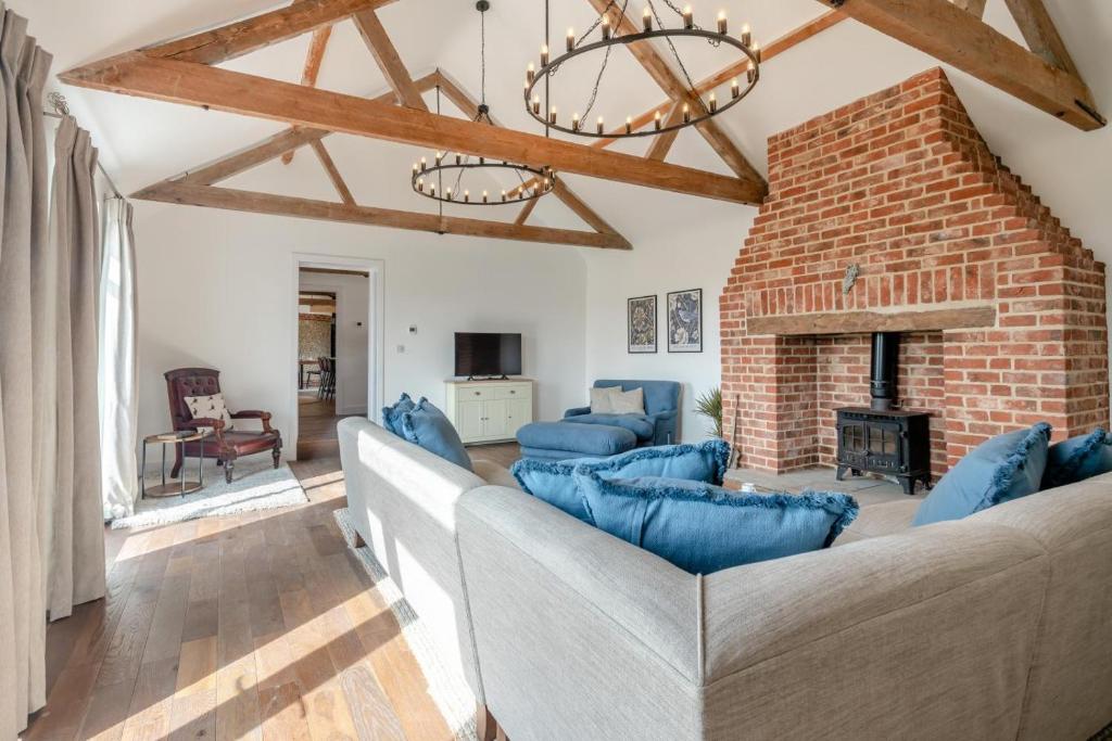 Walnut Tree Barn, Swannington