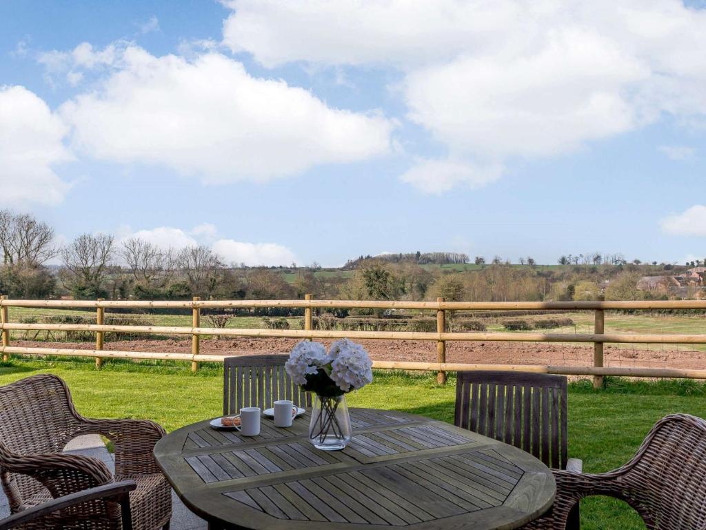 3 Bed in Marston Montgomery 87450, Marston Montgomery