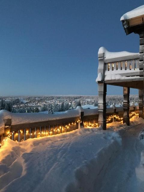 Log Cabin With Views Of Jotunheimen, Hafjell