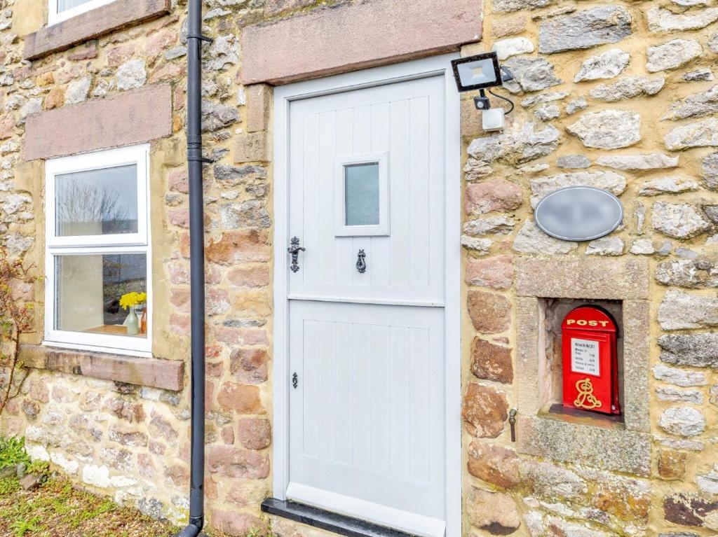 2 Bed in Wirksworth 1 mile 91398, Wirksworth