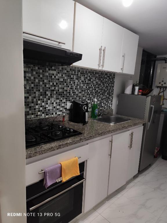 Habitación privada en Apt compartido cedritos - 4
