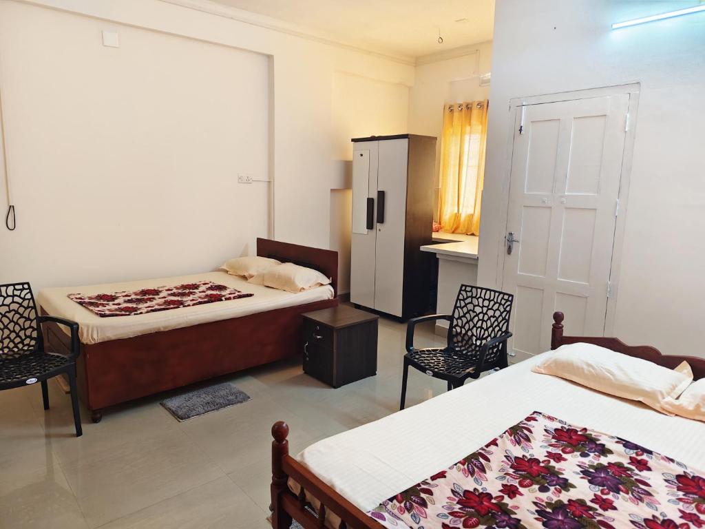 Guruvayurappan Stay, Entire Flat, Near East Nada Guruvayur, Guruvayur