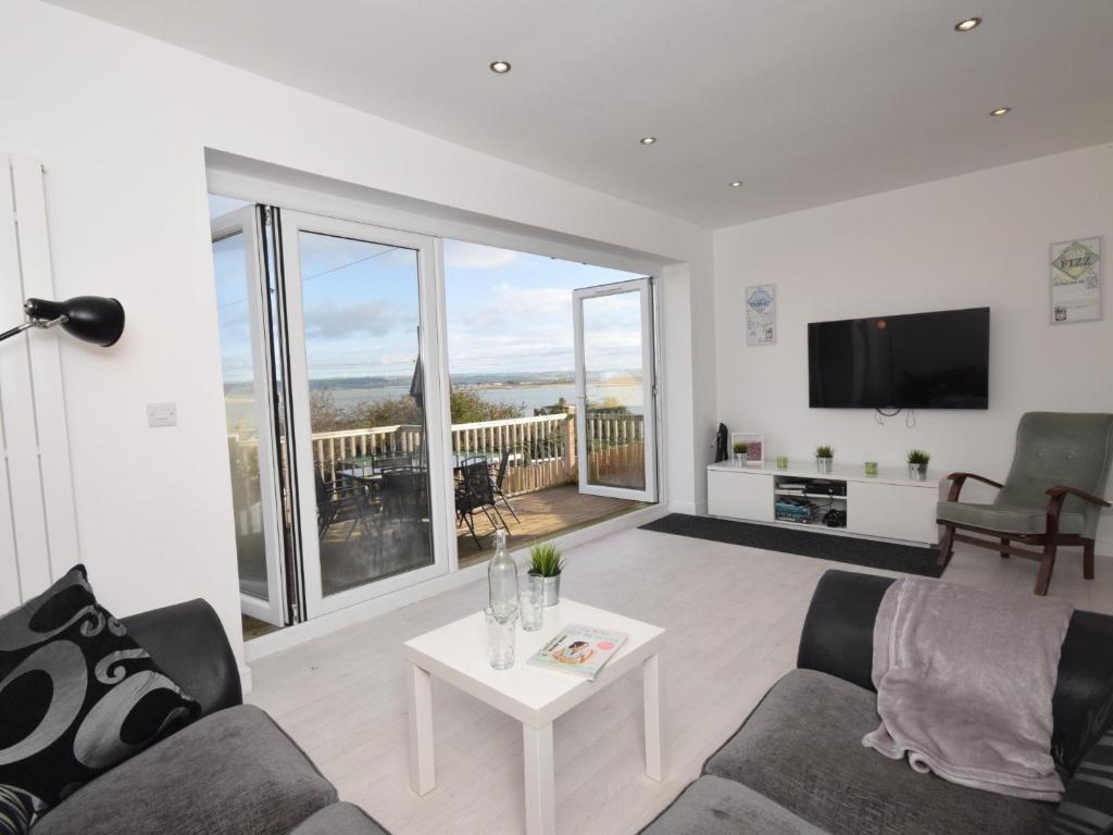 4 Bed in Appledore 55573, Appledore