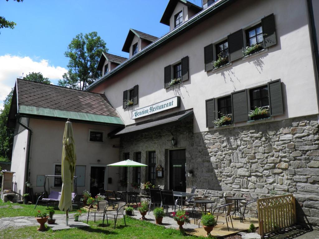 Pension Lipa — Hotel in Horni Marsov