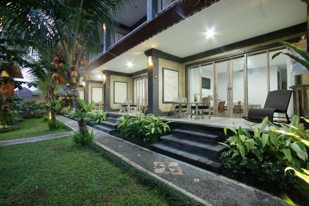 バトゥ エンパン ウブド (Batu Empug Ubud) ガーデン