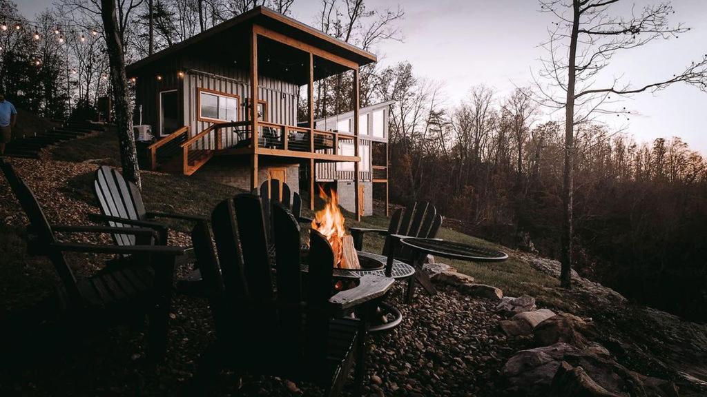 Unique Container with BBQ Ideal for Couples in Georgia, New England