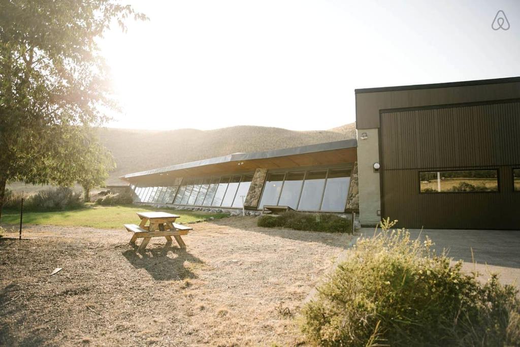 Unique and Modern Lodging with Exceptional Features in Paradise Valley, Montana, Flying Y Ranch Airport