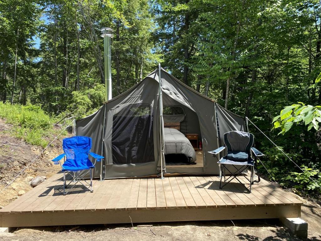 Reconnect with Nature at this Glamping Tent in East Wakefield, New Hampshire, East Wakefield