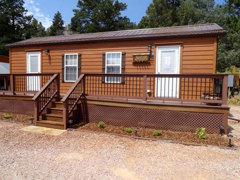 Rustic Cabin near Devils Tower National Monument in Sundance, Wyoming, Sundance