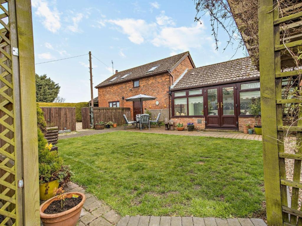 2 bed in Donna Nook 74152, North Somercotes