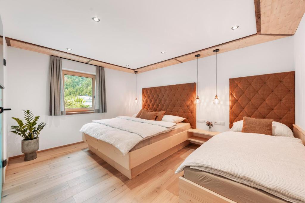 Chalet-Midl - 1
