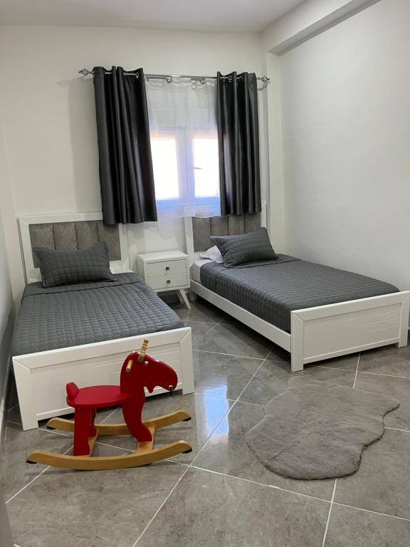 Le Petit Olivier, Mostaganem