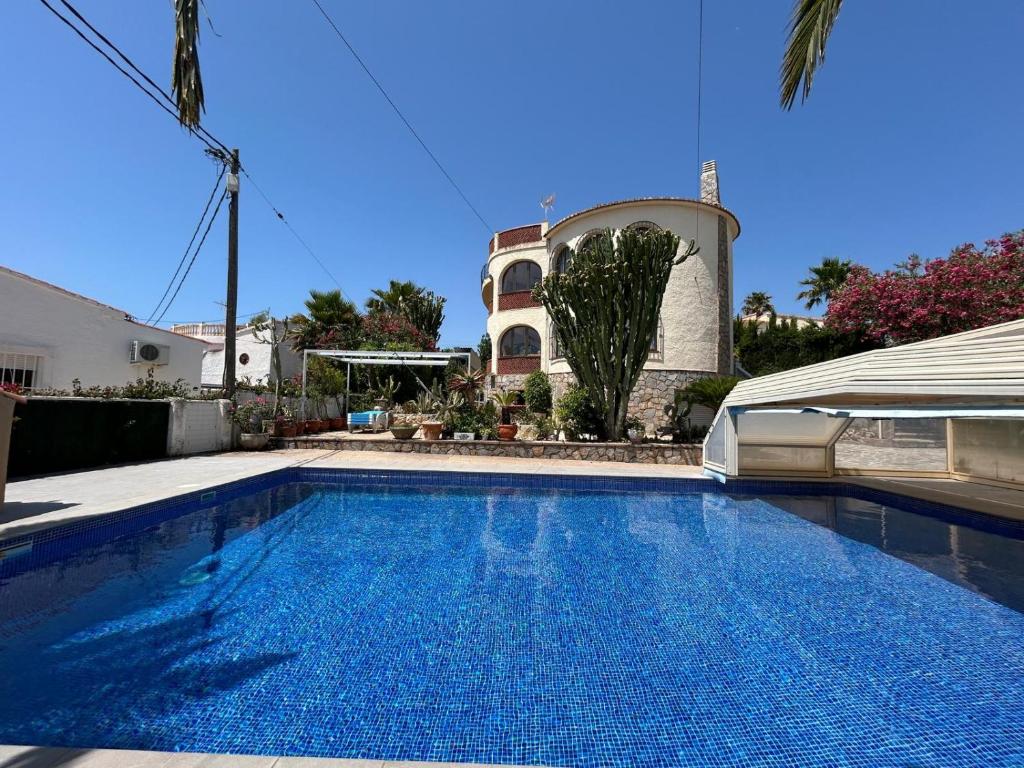 Chalet Los Almendros con piscina privada - 2
