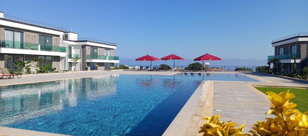 Sunprime Premium Site, Pyla