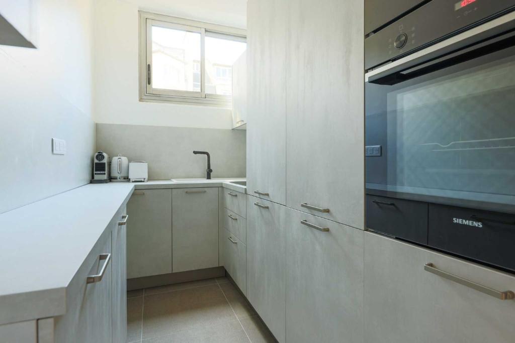 Elegant Appt - 1BDR-4P - Tour Eiffel - Auteuil - 2