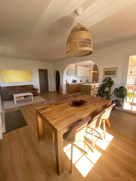 Haut de Villa classé 3 étoiles de 90m2, terrasse vue mer, plages à 5min - 3