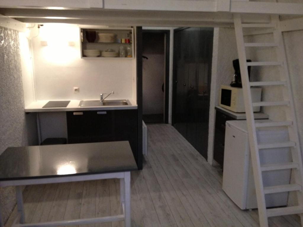 Petit studio en plein centre de Cauterets - 3