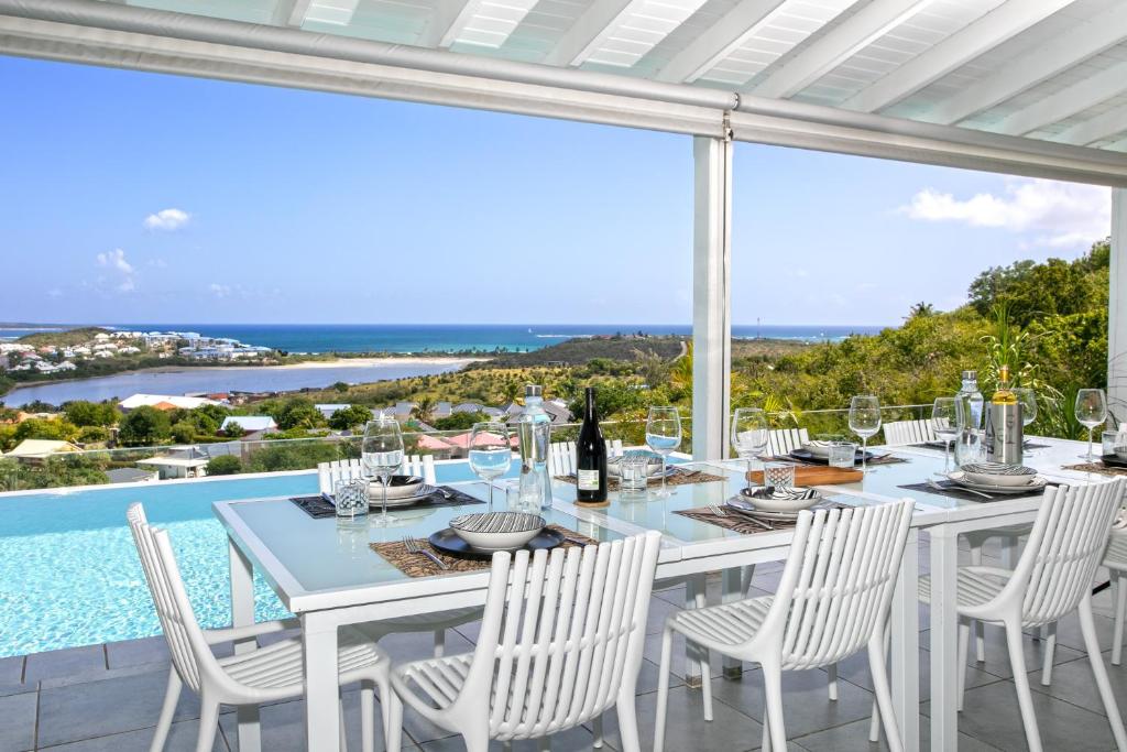 NEW Villa de prestige vue sur l'océan 4ch 4sdb, Saint Martin