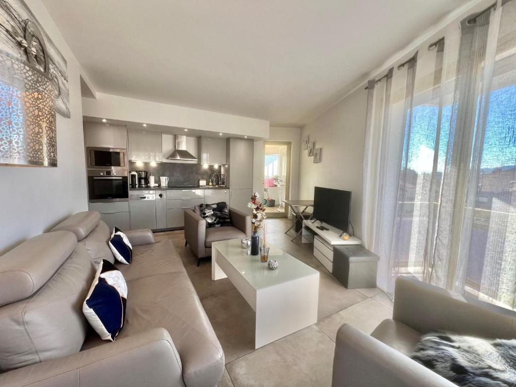 Urban apartment City Center Cannes - 2