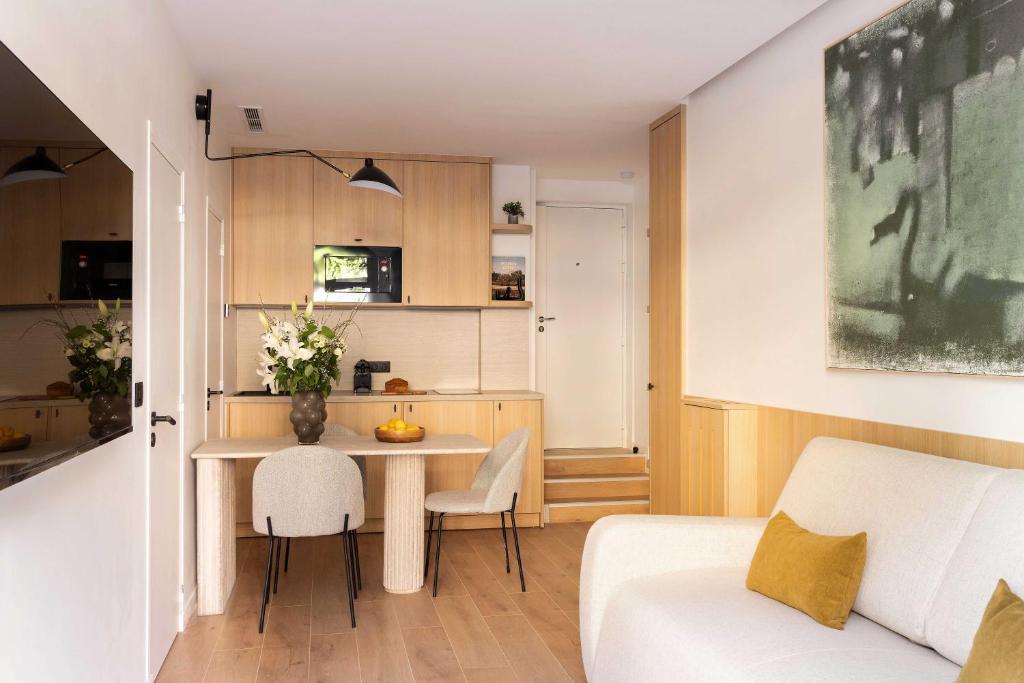 Magnificent flat- AC -1BR- 4P-Place de la Nation - 2