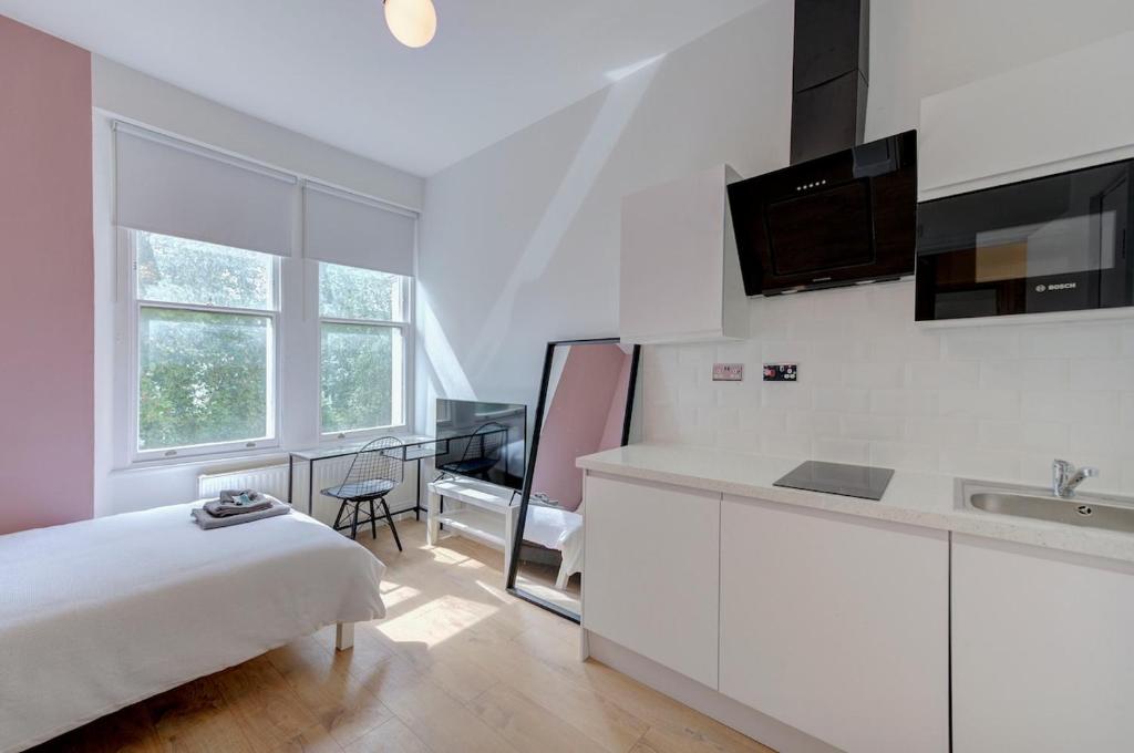 Kensington Garden Studios - 11, Londýn