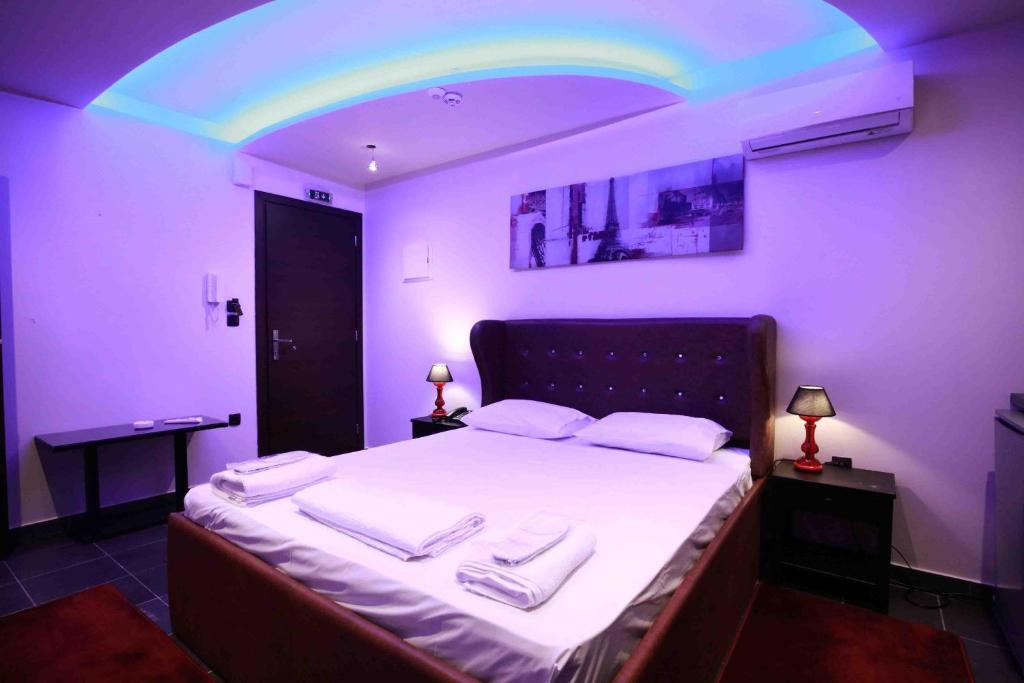 Comfort Room 218 - Castle De Paris, Athen