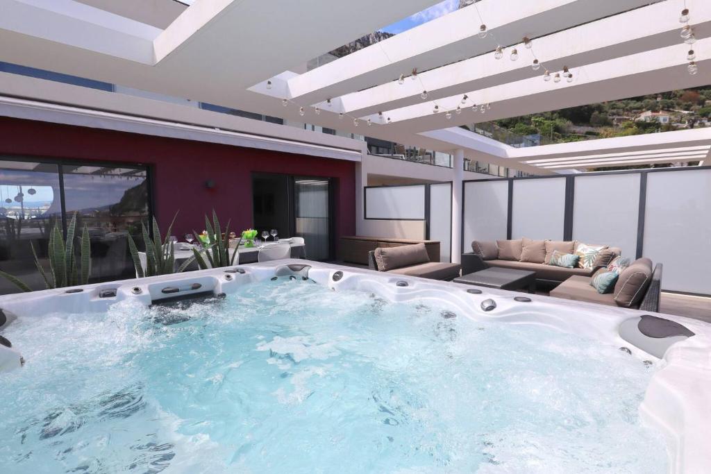 MonteCarloSeaView & Jacuzzi & Parking #29 - 5